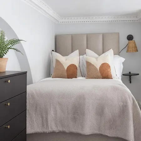 Urban Rest Merrion Square Apartment *